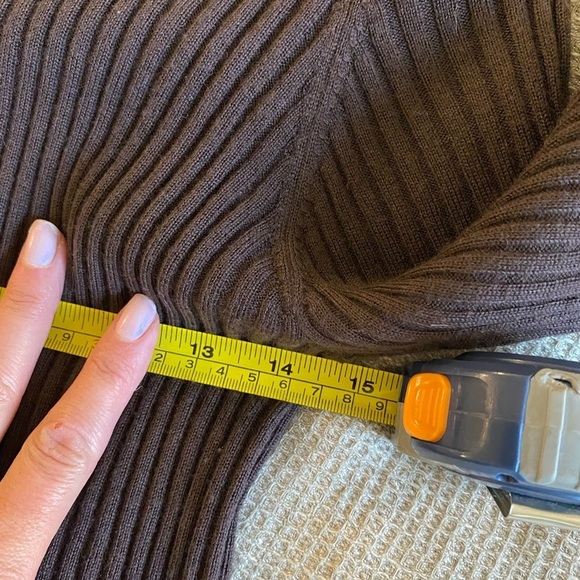 Jarbo Women’s Merino Wool Sweater Ribbed Knit in Brown Size M Minimalist Crew - Picture 5 of 7